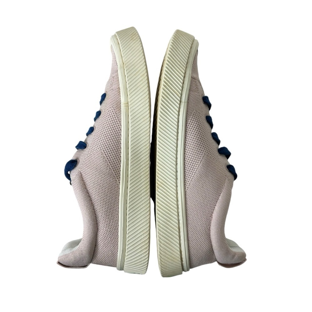 Cariuma OCA Low Canvas Sneaker in Rose Red 8 - Picture 6 of 10